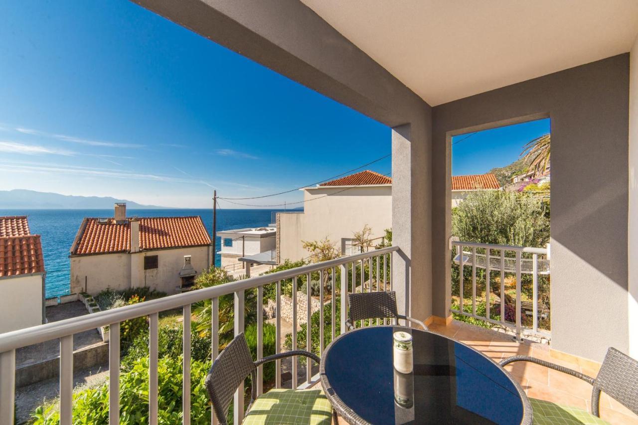Apartments Color Brist Rom bilde