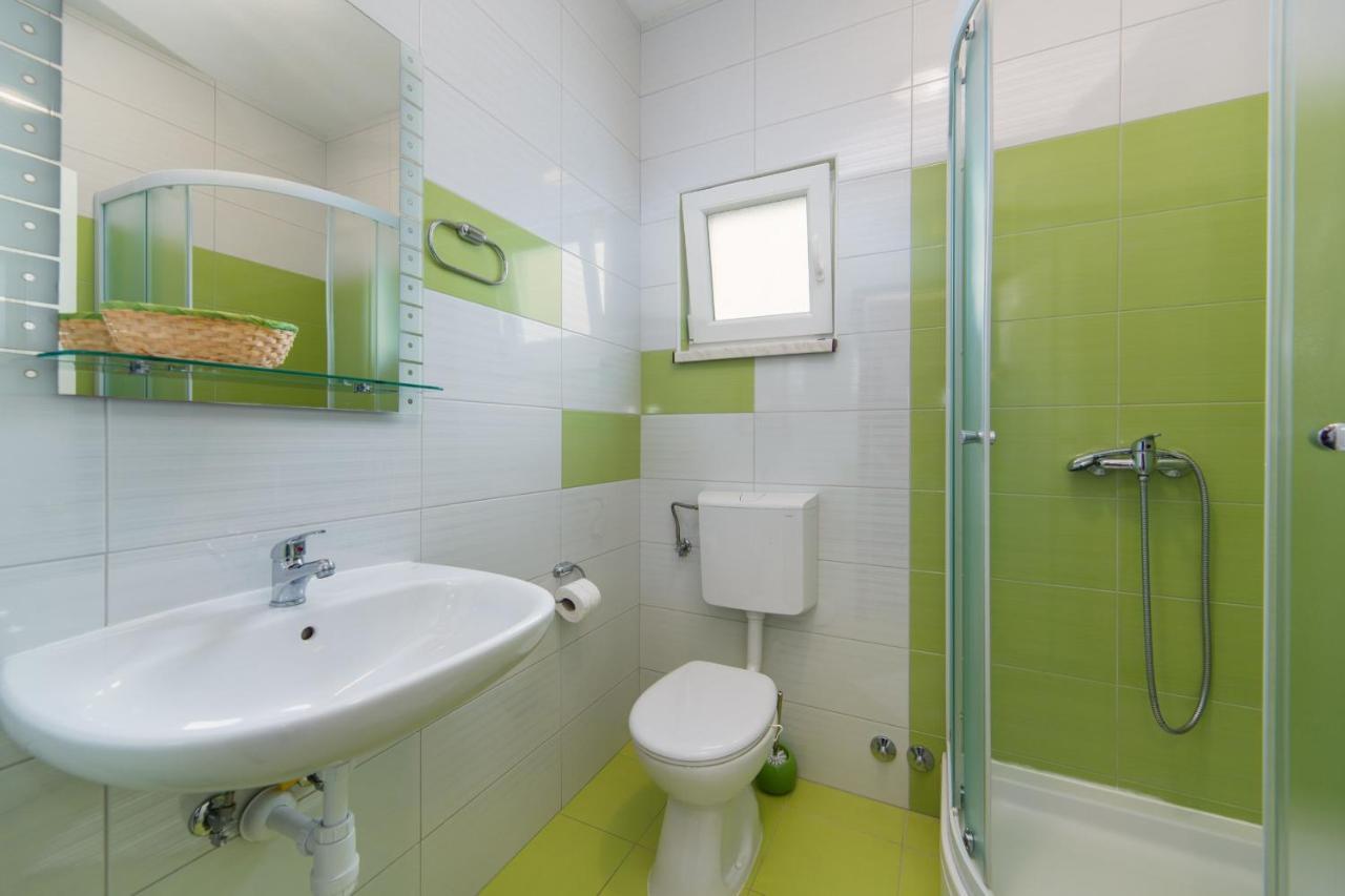 Apartments Color Brist Rom bilde