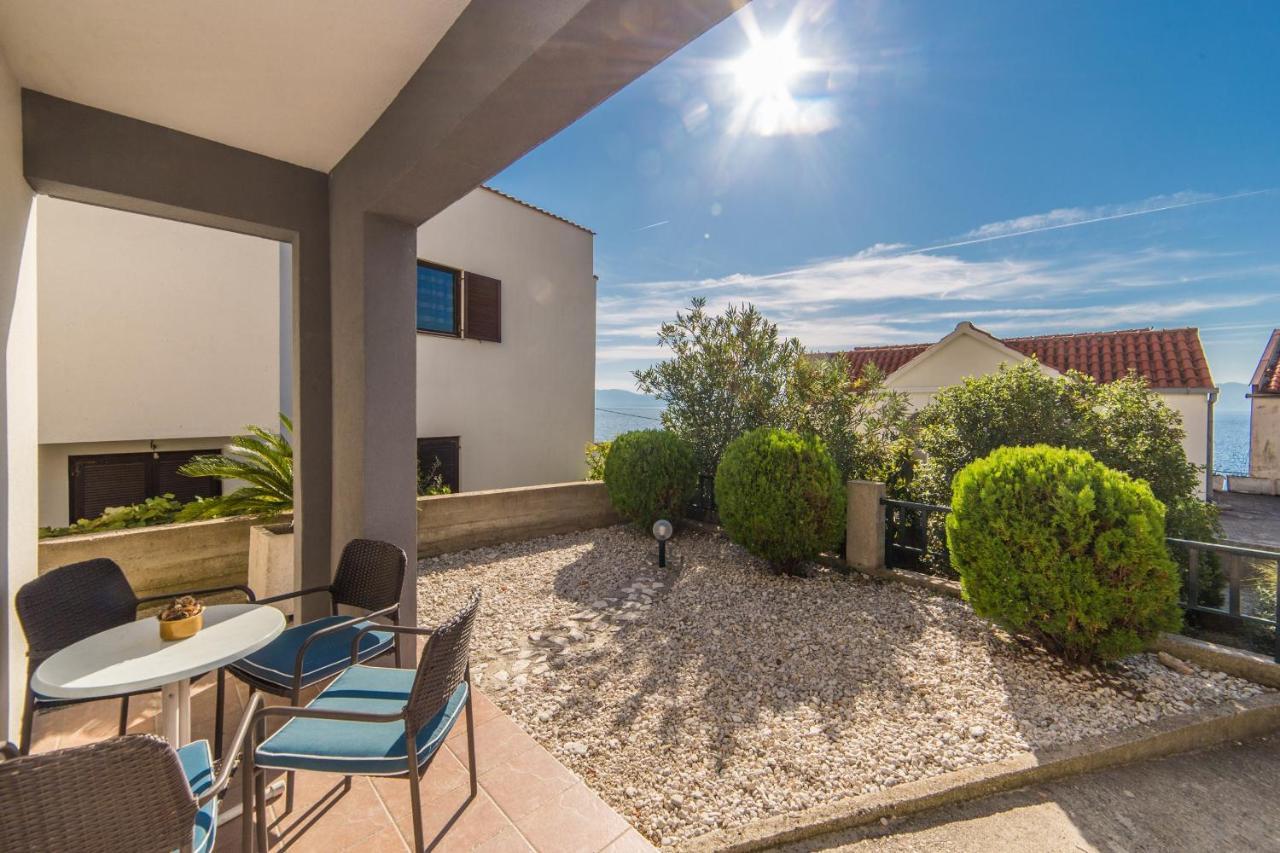 Apartments Color Brist Rom bilde